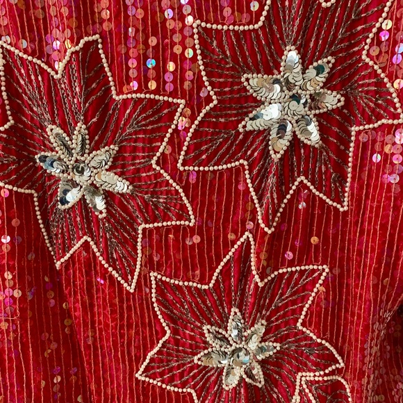 Vintage Silk Hand Stitched Red Christmas Poinsettia Sequins Shirt - Picture 2 of 3